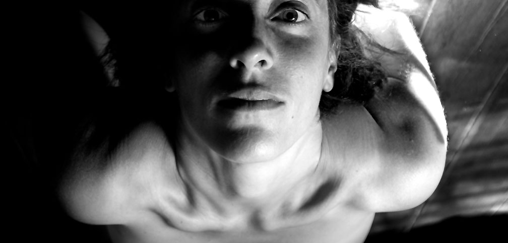 Par Les Peaux Image3